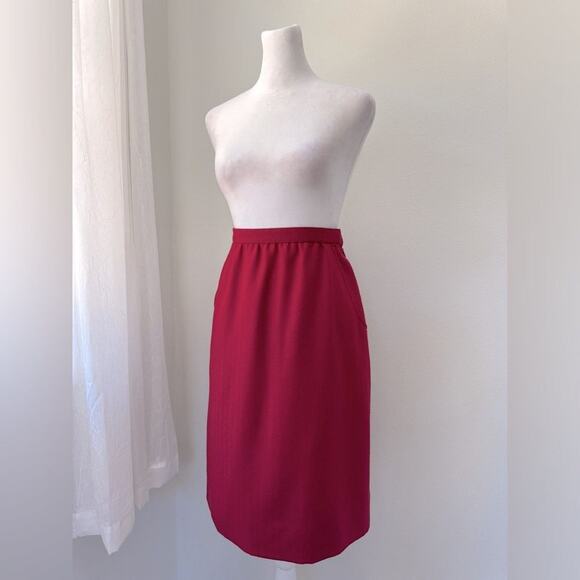 Vintage ‘80s Schrader Sport 100% Pure Wool Red Knee-Length Skirt - Picture 5 of 7
